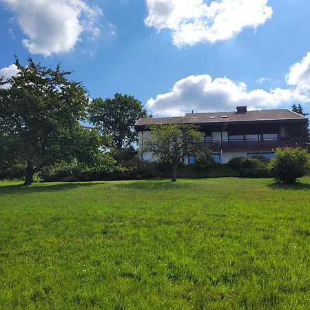Komfort-ferienwohnung Auf Der Eulenburg Apartment Grafengehaig