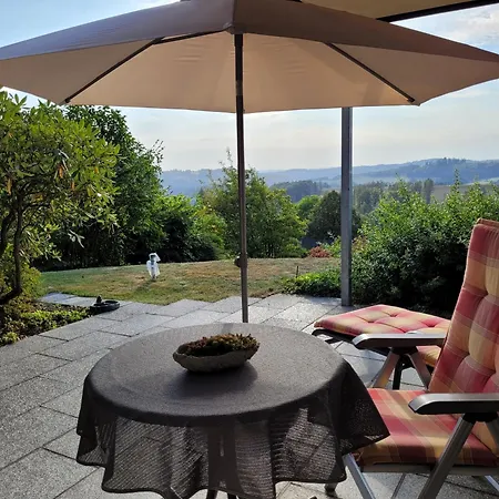 Komfort-ferienwohnung Auf Der Eulenburg Apartment Grafengehaig