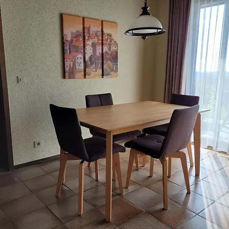 Komfort-ferienwohnung Auf Der Eulenburg Appartement