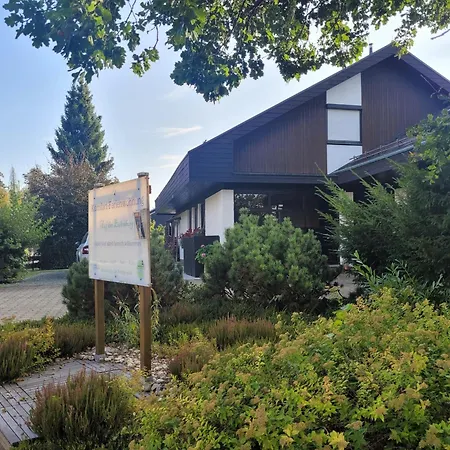Komfort-ferienwohnung Auf Der Eulenburg Appartement