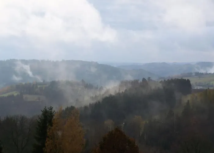 Komfort-ferienwohnung Auf Der Eulenburg * Grafengehaig