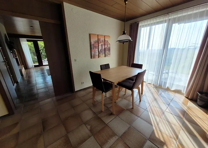 Apartment Komfort-ferienwohnung Auf Der Eulenburg Grafengehaig